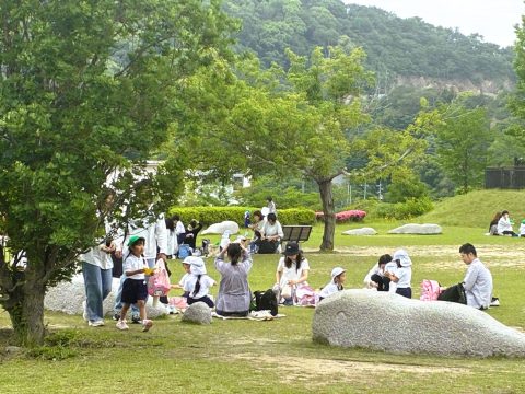 ☆1.2組　親子遠足の様子☆